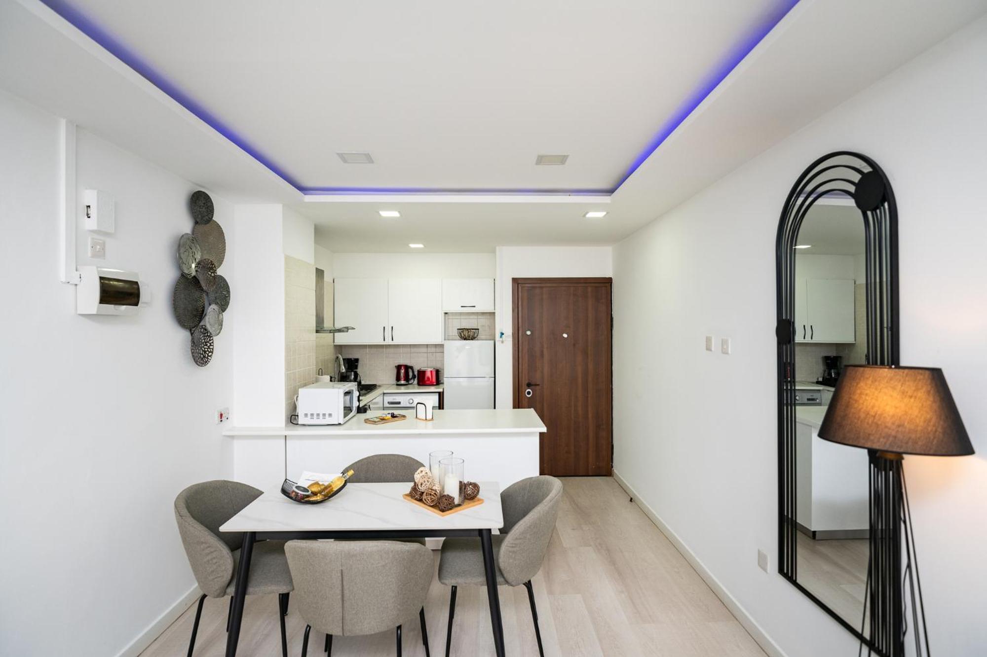 Lazuli Beach & Pool Apartment 501 拉纳卡 外观 照片