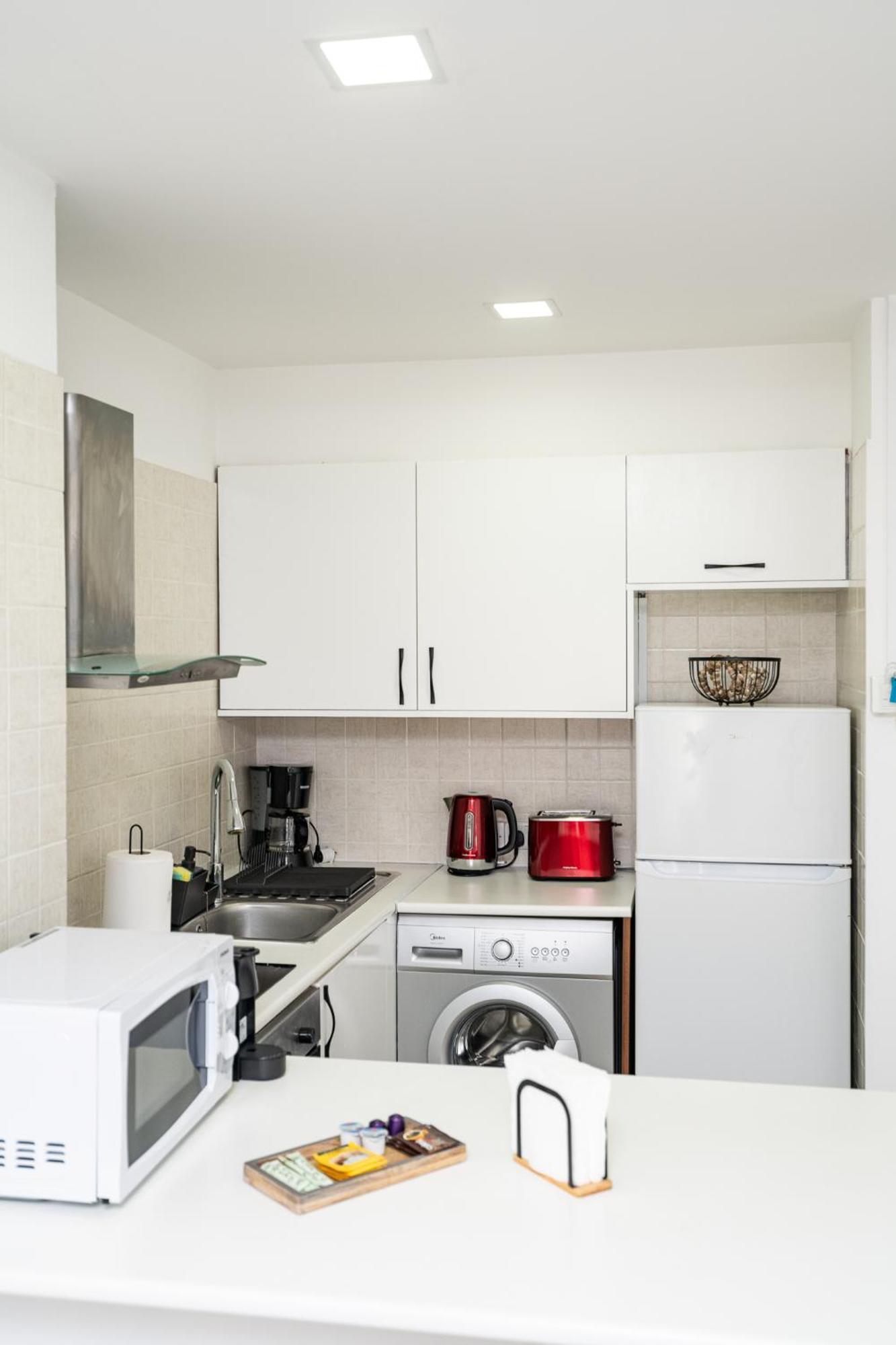 Lazuli Beach & Pool Apartment 501 拉纳卡 外观 照片