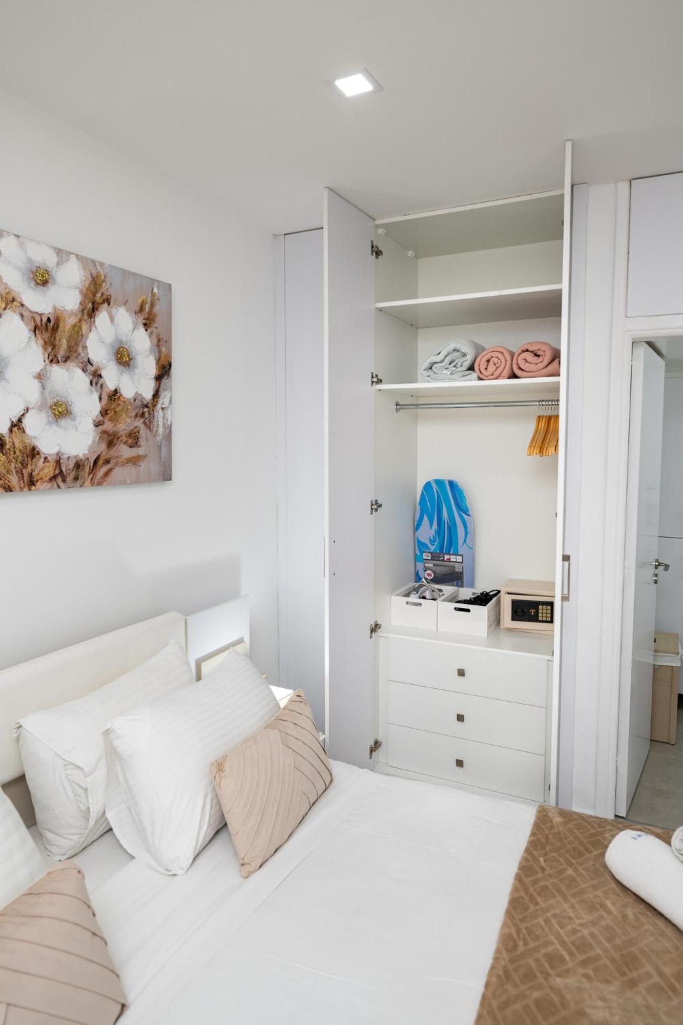 Lazuli Beach & Pool Apartment 501 拉纳卡 外观 照片